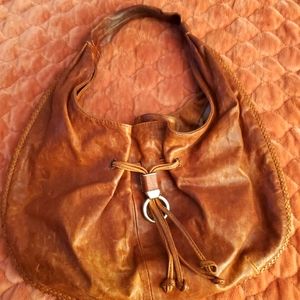 Leather shoulder bag